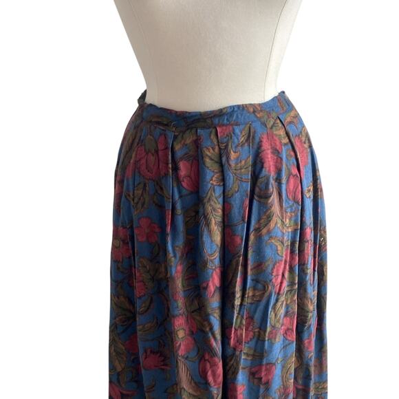 VINTAGE BAY COUNTRY CLASSICS Skirt Womens Sz 10 Blue Floral 80s Cottagecore - Picture 2 of 5